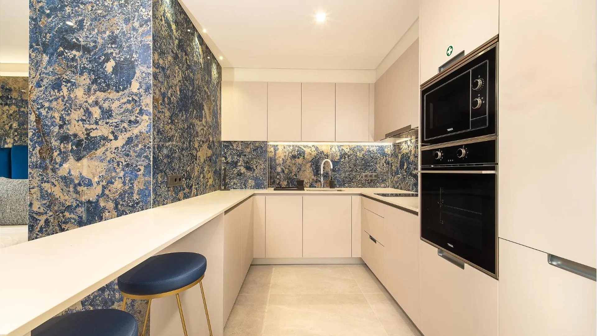 Safira Suites 301 Фуншал 0*,  Португалия