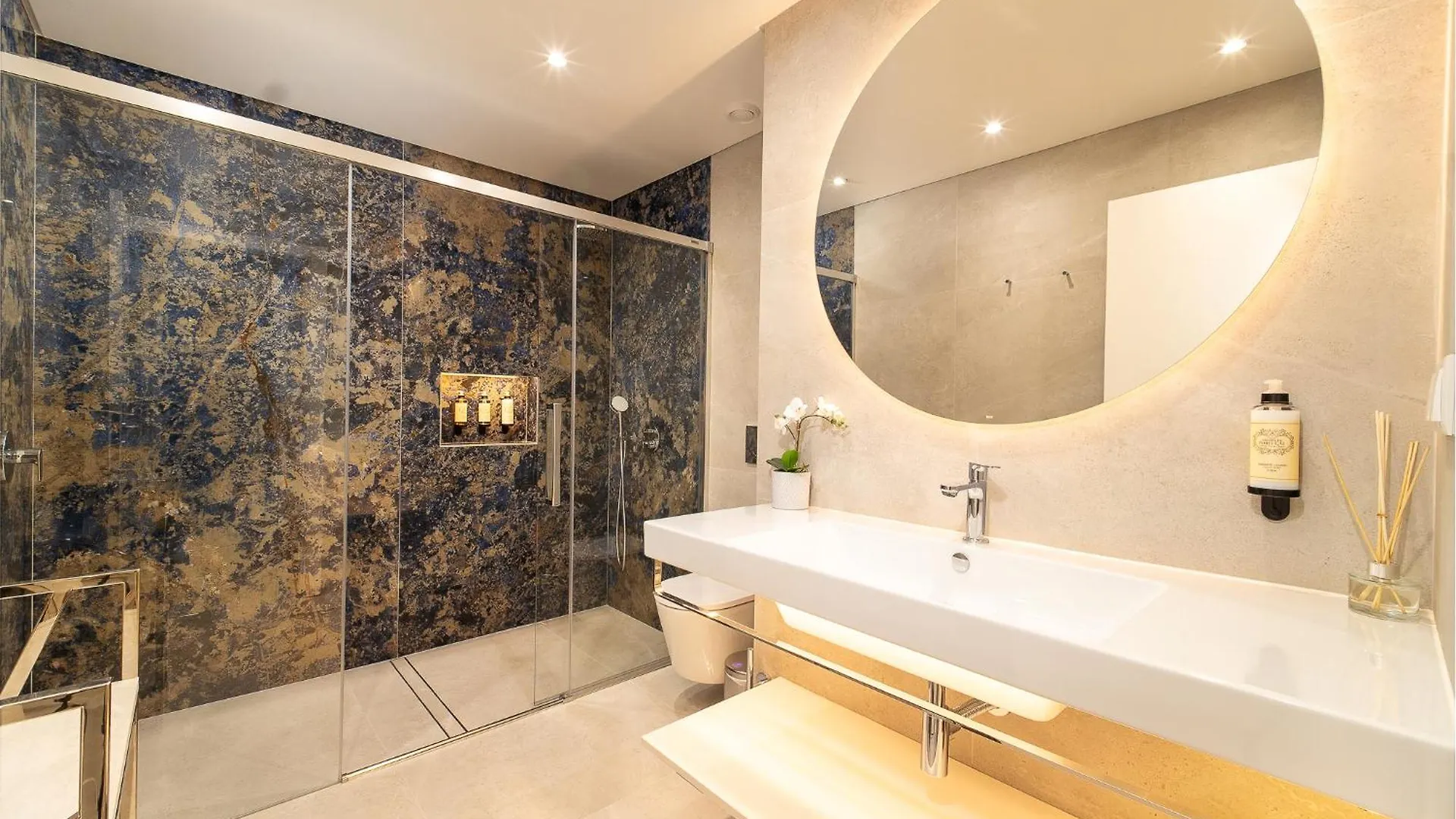 Safira Suites 301 Фуншал Португалия
