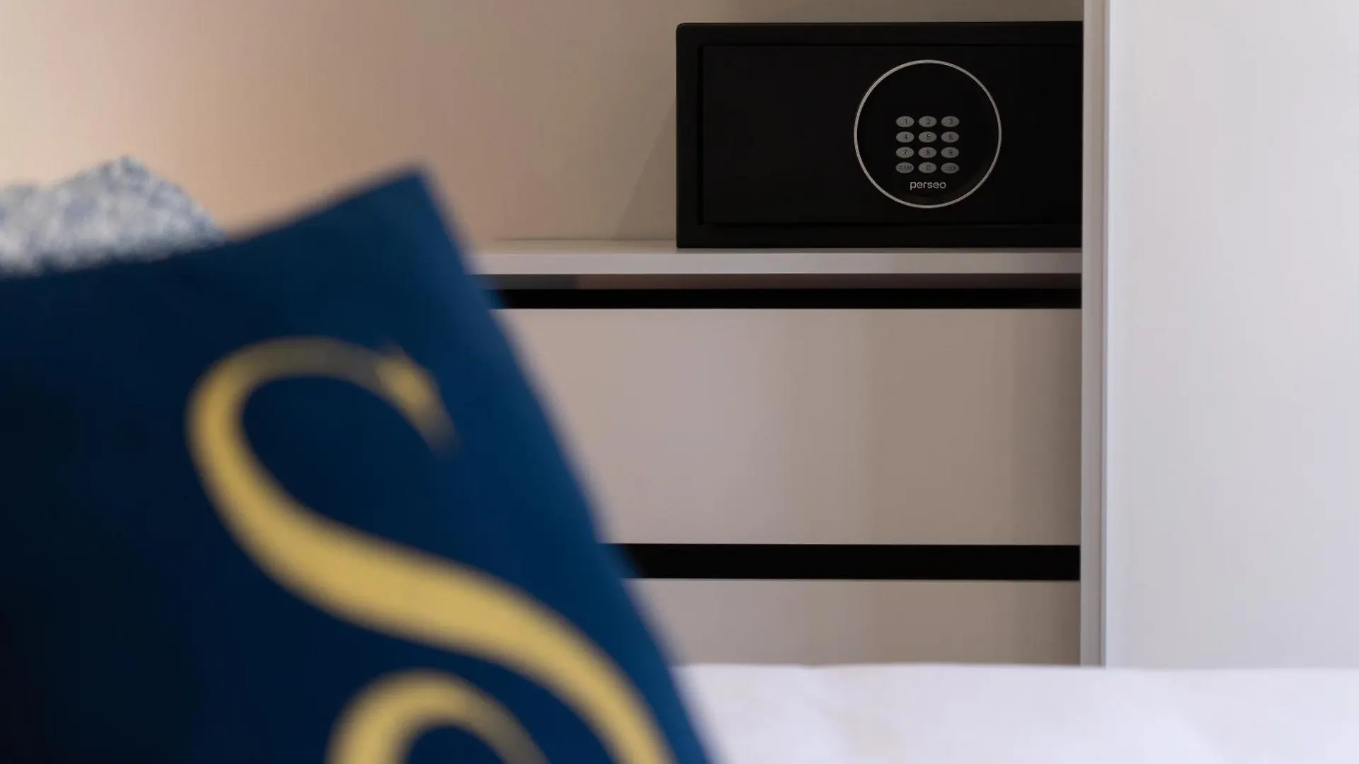 Safira Suites 301 Фуншал